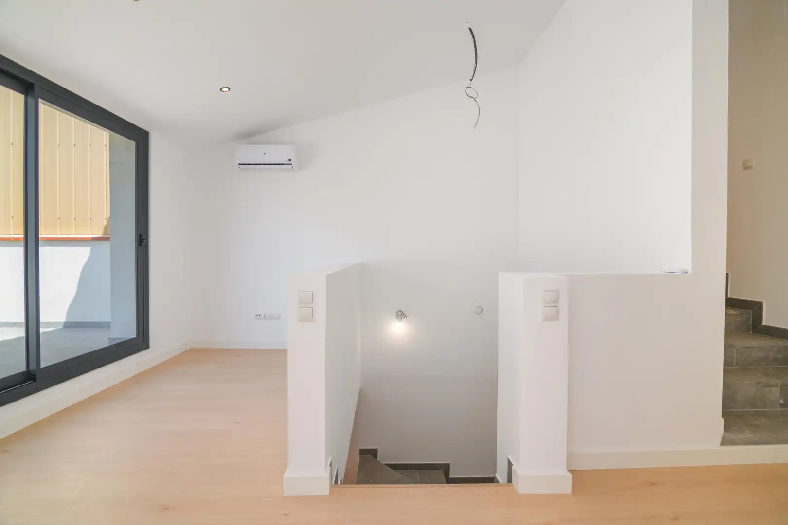 Penthouse with terrace for sale in Carrer Victòria 95, imagen 40