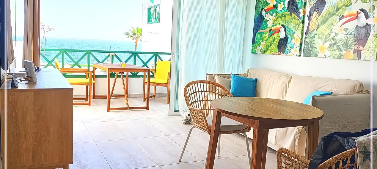 Terrassa de Apartament en venda en San Bartolomé de Tirajana amb Aire condicionat, Terrassa i Moblat