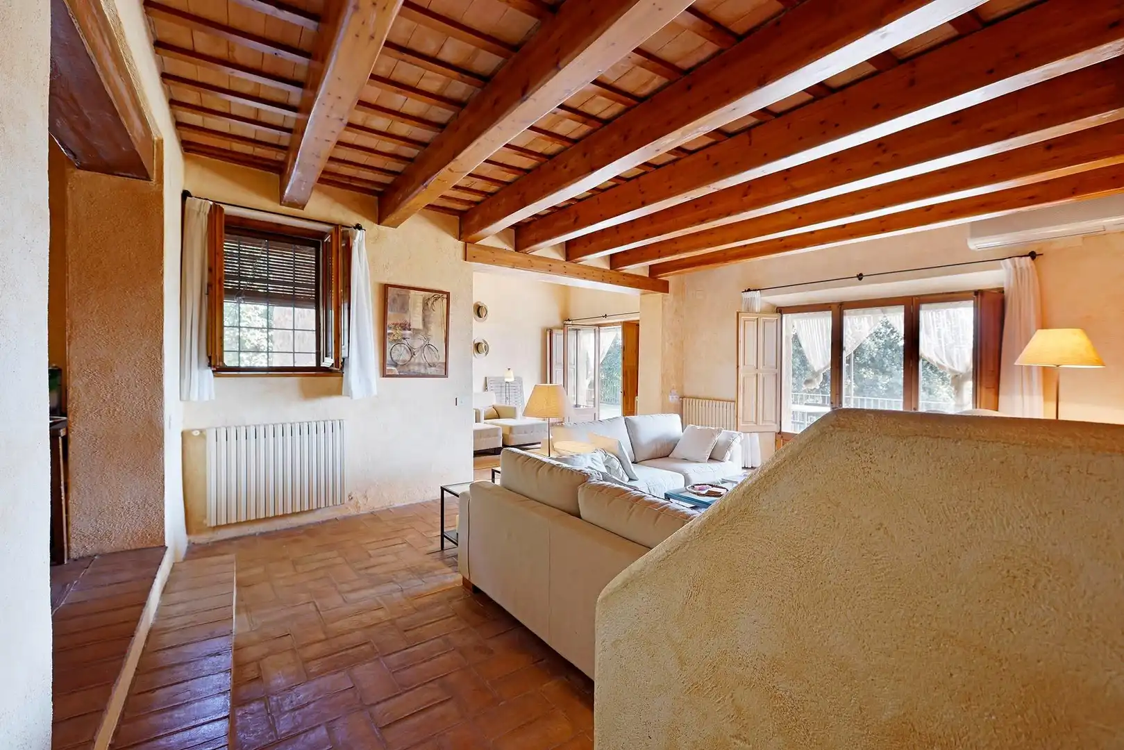 Sala d'estar de Finca rústica en venda en La Bisbal d'Empordà amb Aire condicionat, Calefacció i Terrassa