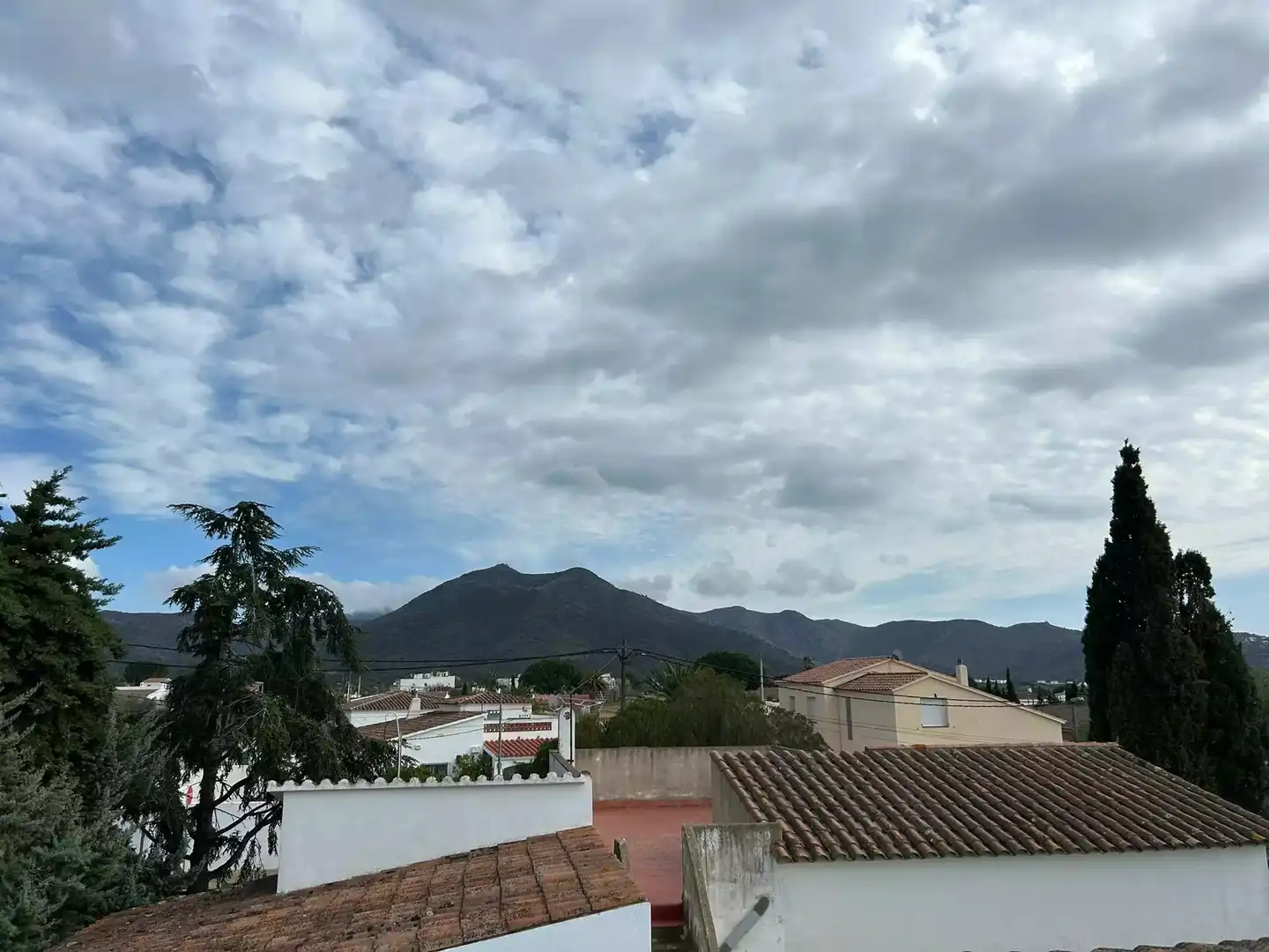 Vista exterior de Casa o xalet en venda en Roses amb Aire condicionat, Calefacció i Jardí privat