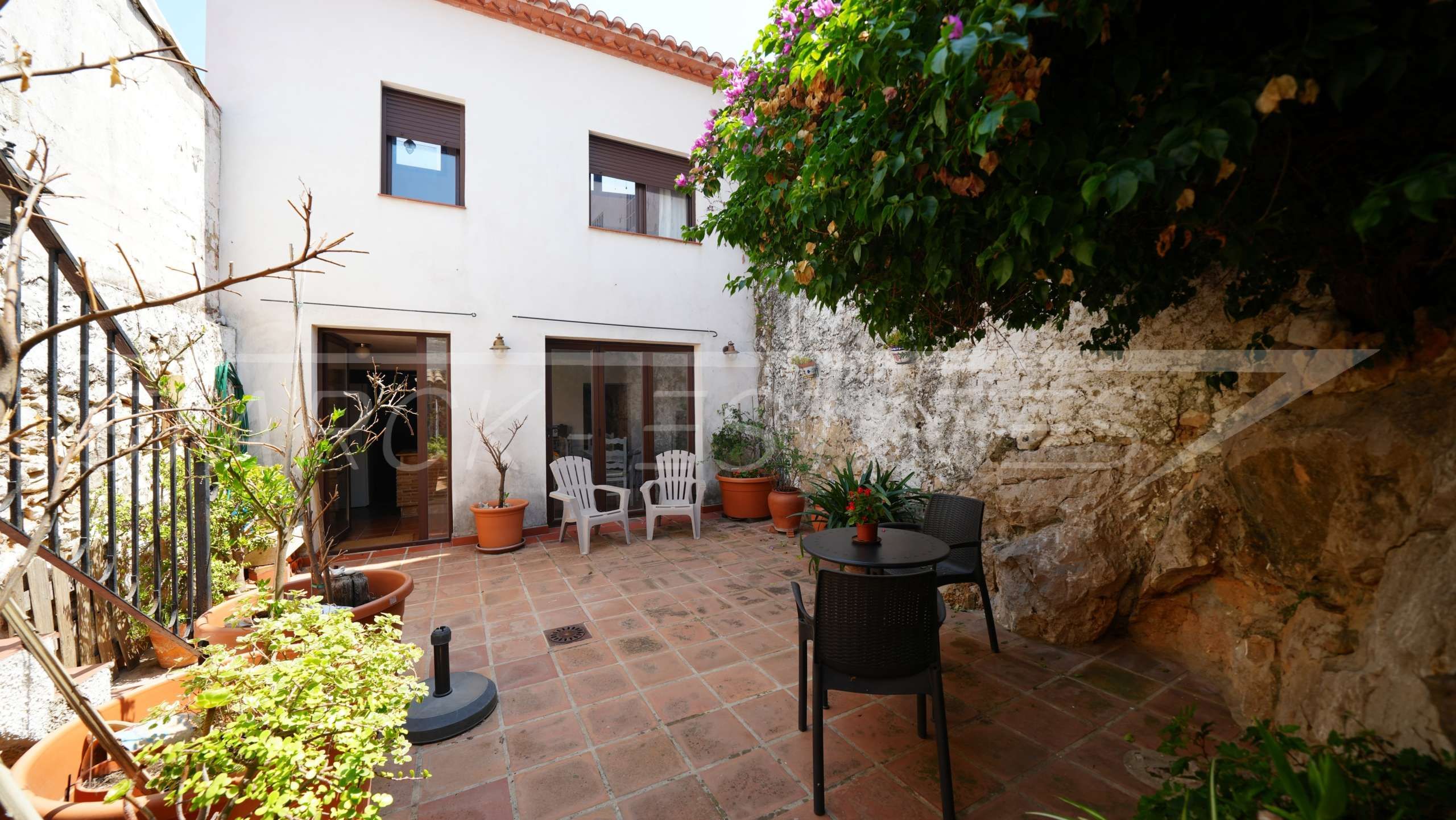 Terrace of Single-family semi-detached for sale in Benidoleig