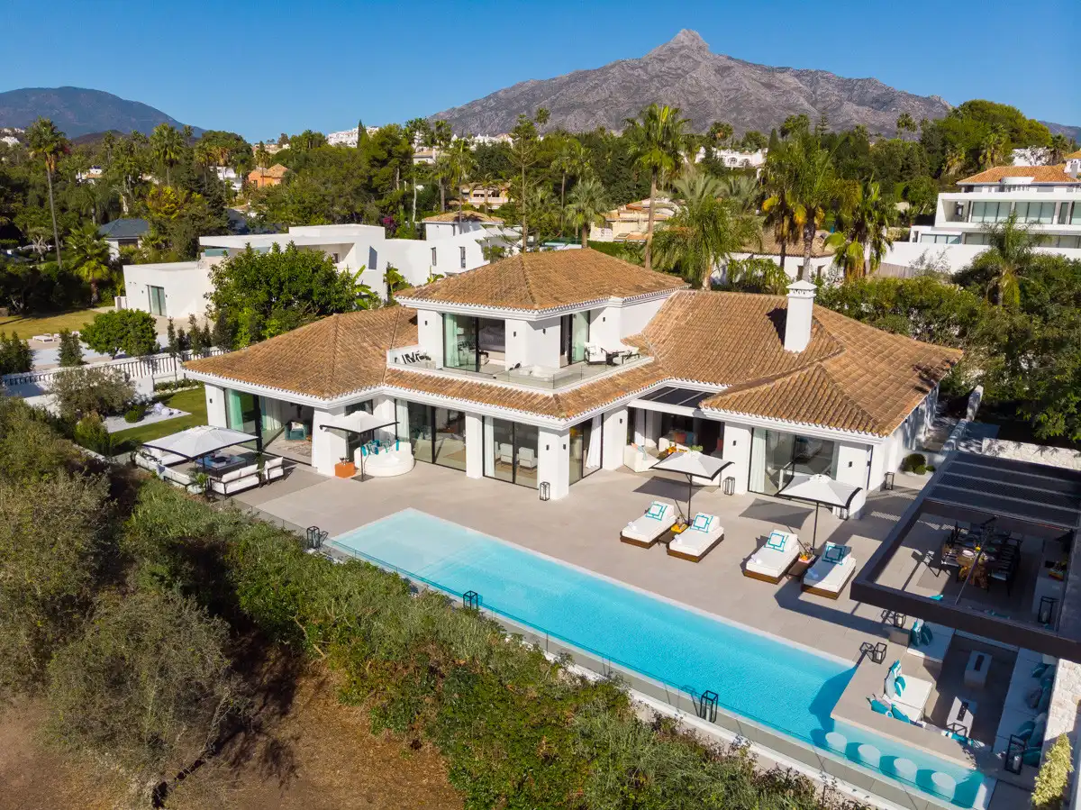 Casa amb piscina en venda a Marbella Centro
