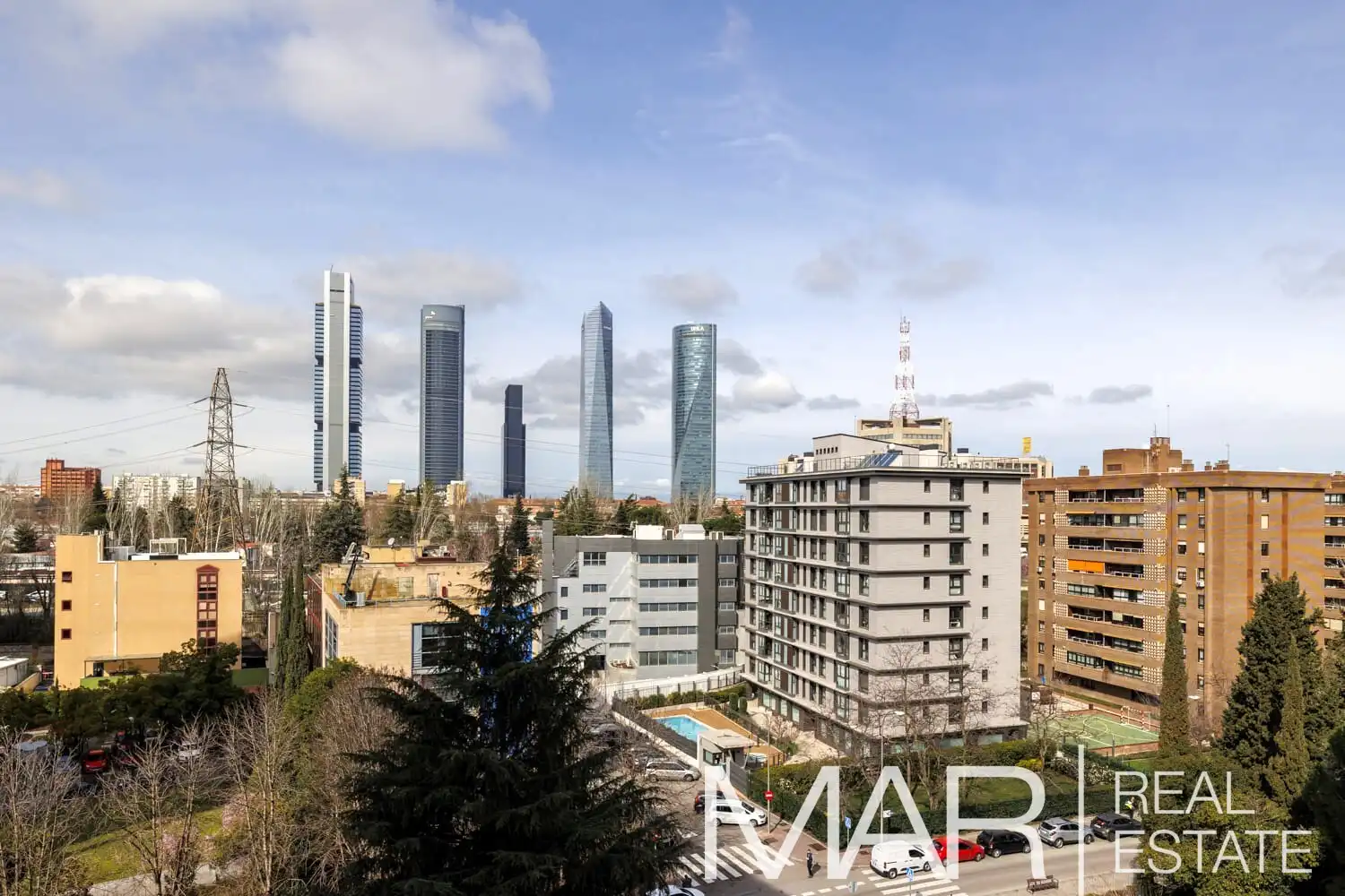 Vista exterior de Piso en venta en Madrid con Aire acondicionado, Calefacción y Trastero