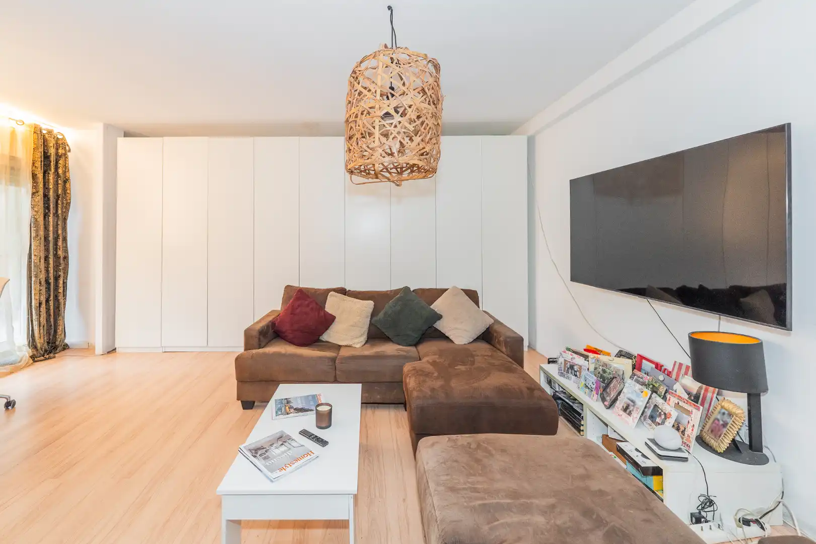 Living room of Detached homes for sale in Ciudalcampo  with Air Conditioner, Heating and Private garden