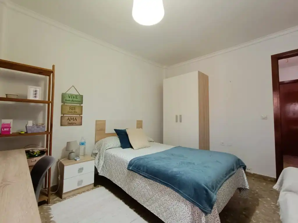 Schlafzimmer von Wohnung zur untervermieten in Córdoba