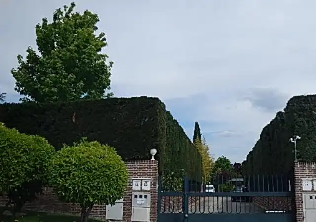 Vista exterior de Pis en venda en Las Rozas de Madrid