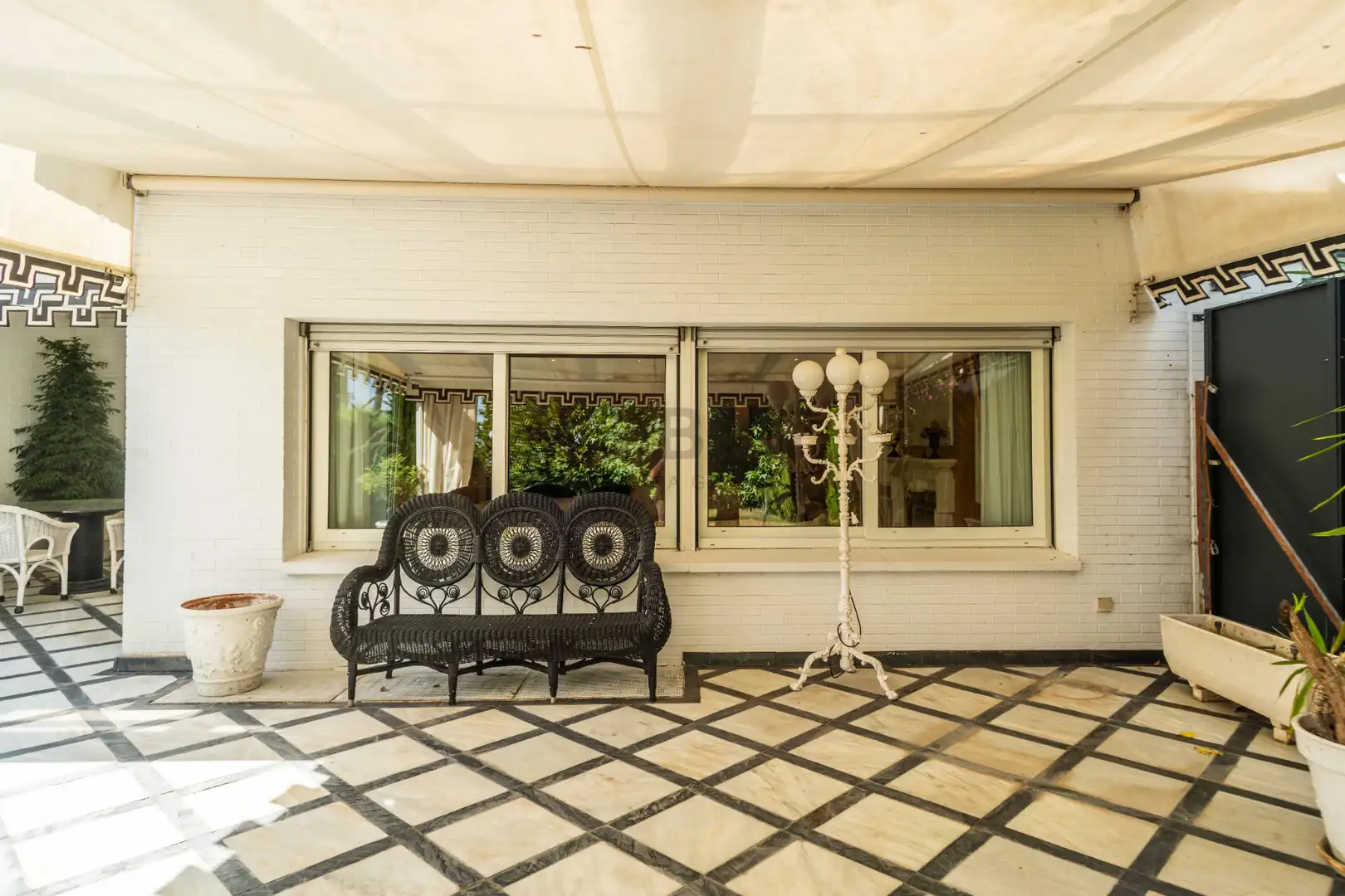 Terrassa de Casa o xalet en venda en Barcelona amb Aire condicionat, Calefacció i Jardí privat