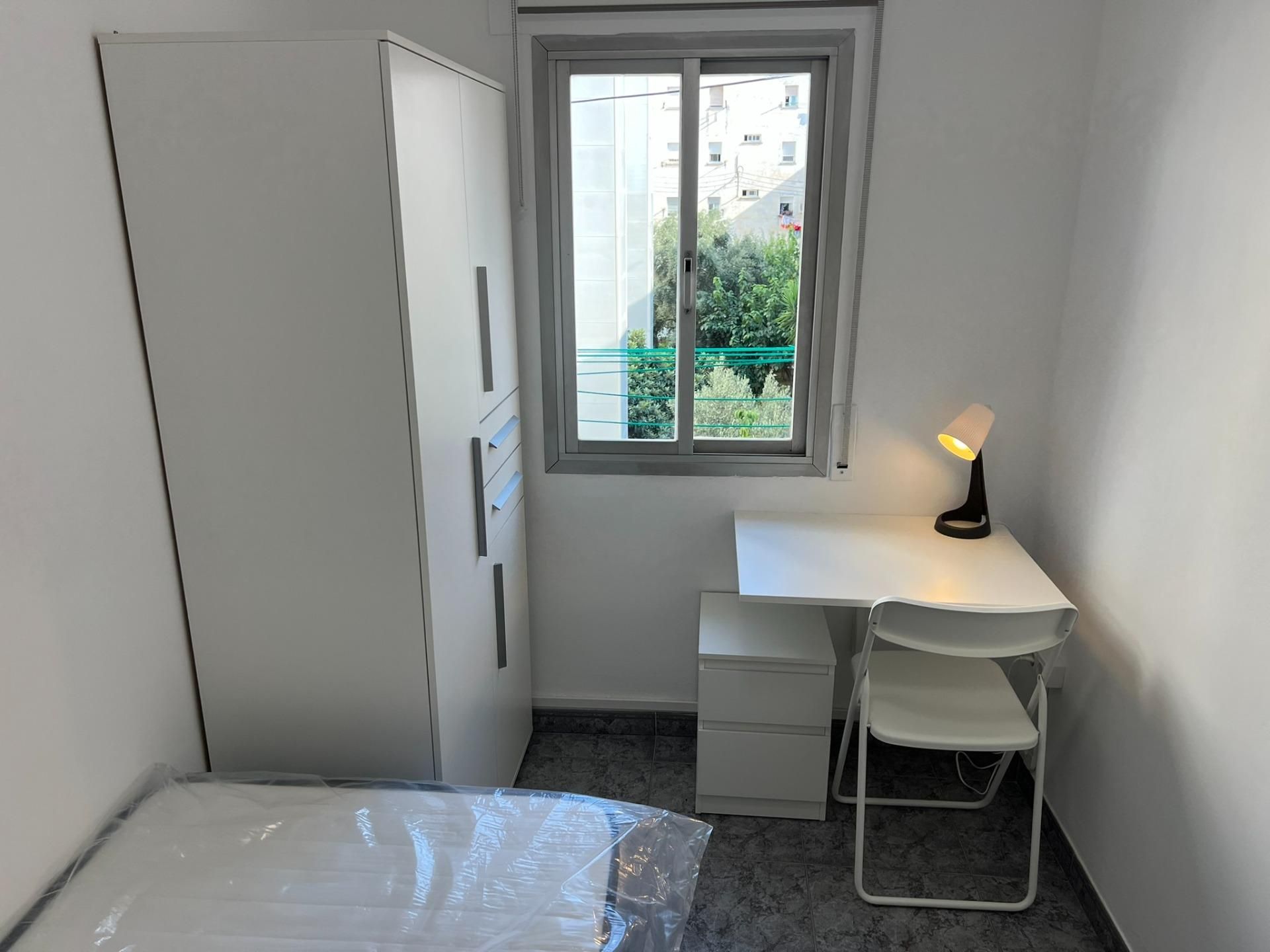 Bedroom of Flat to share in Sabadell