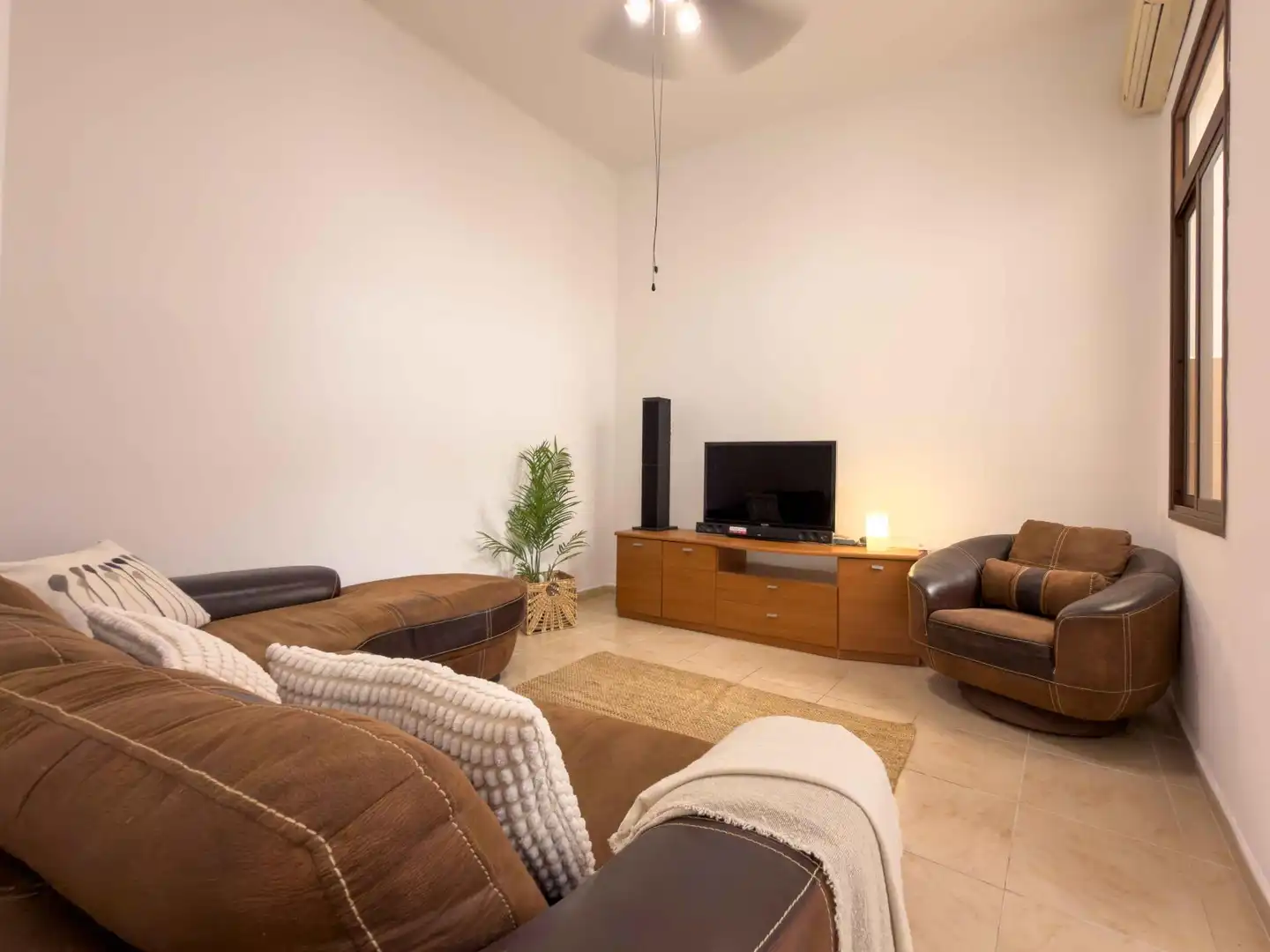 Wohnzimmer von Wohnung zum Verkauf in Santa Cruz de Tenerife mit Klimaanlage und Möbliert