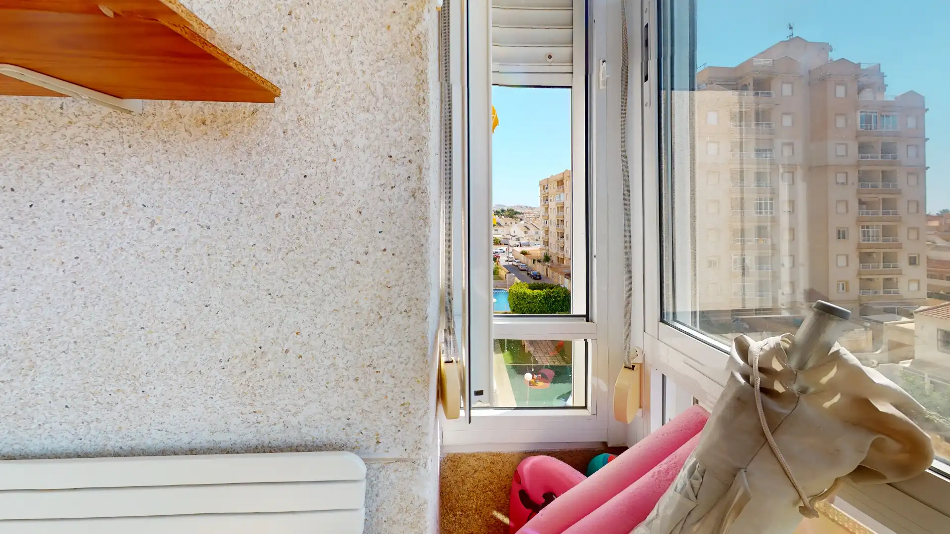Balcony of Flat for sale in Torrevieja  with Air Conditioner, Terrace and Furnished