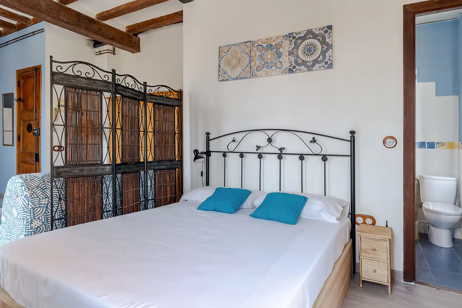 Bedroom of Apartments for sale in Barcelona  with Air Conditioner, Furnished and Washing machine