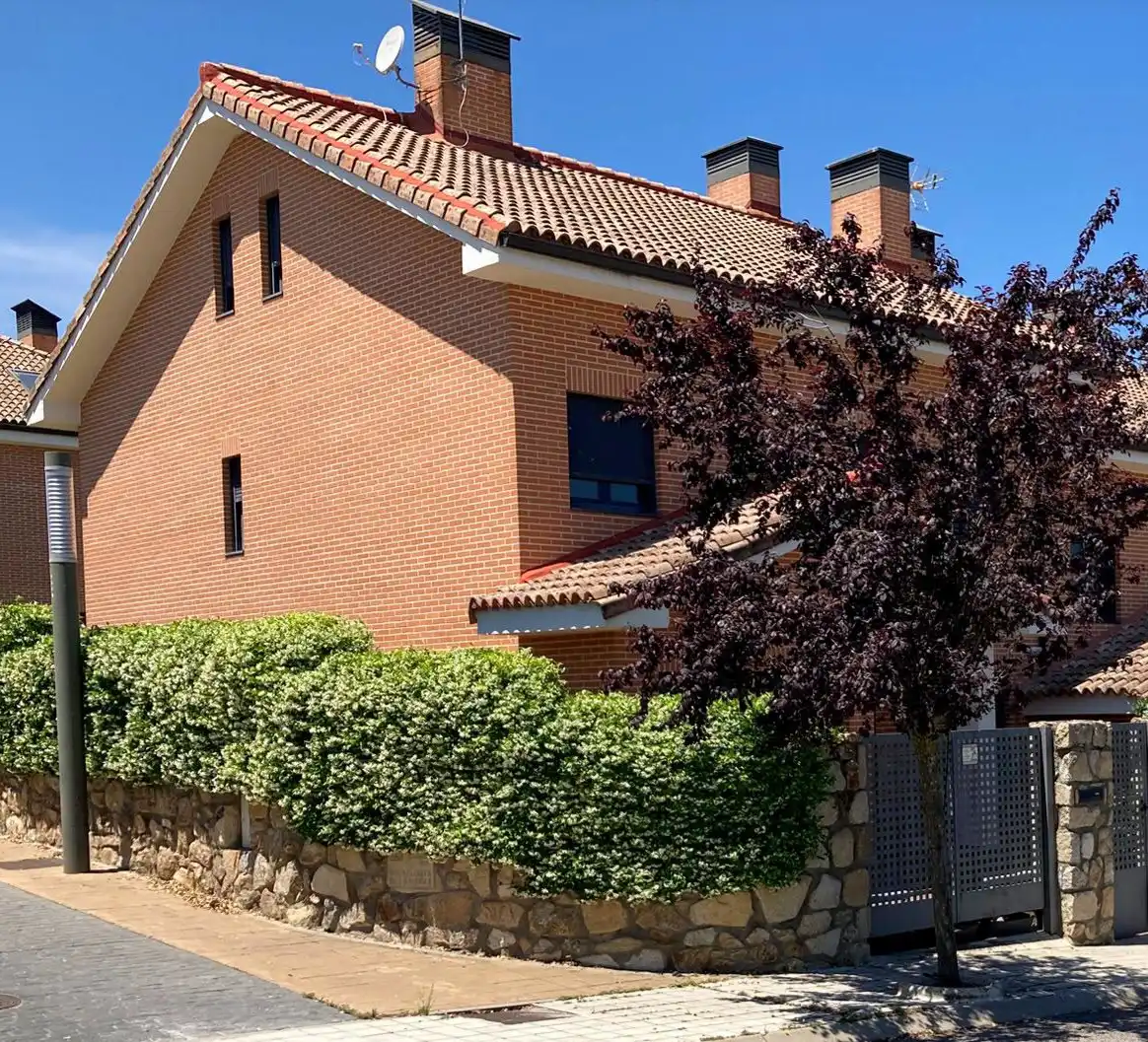 Reihenhaus mit Pool zum Verkauf in Calle de la Retama, imagen 63