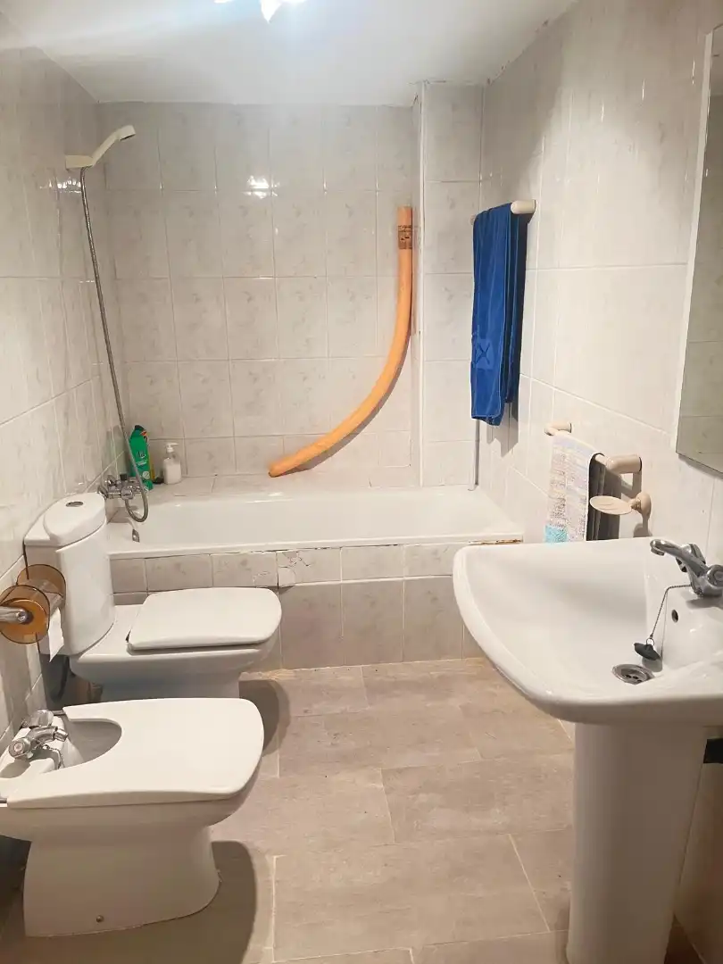Baño de Casa o chalet de alquiler en Becerril de la Sierra con Aire acondicionado, Calefacción y Jardín privado