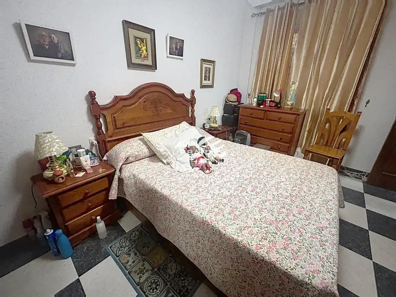 Habitación de Planta baja en venta en Lucena con Trastero