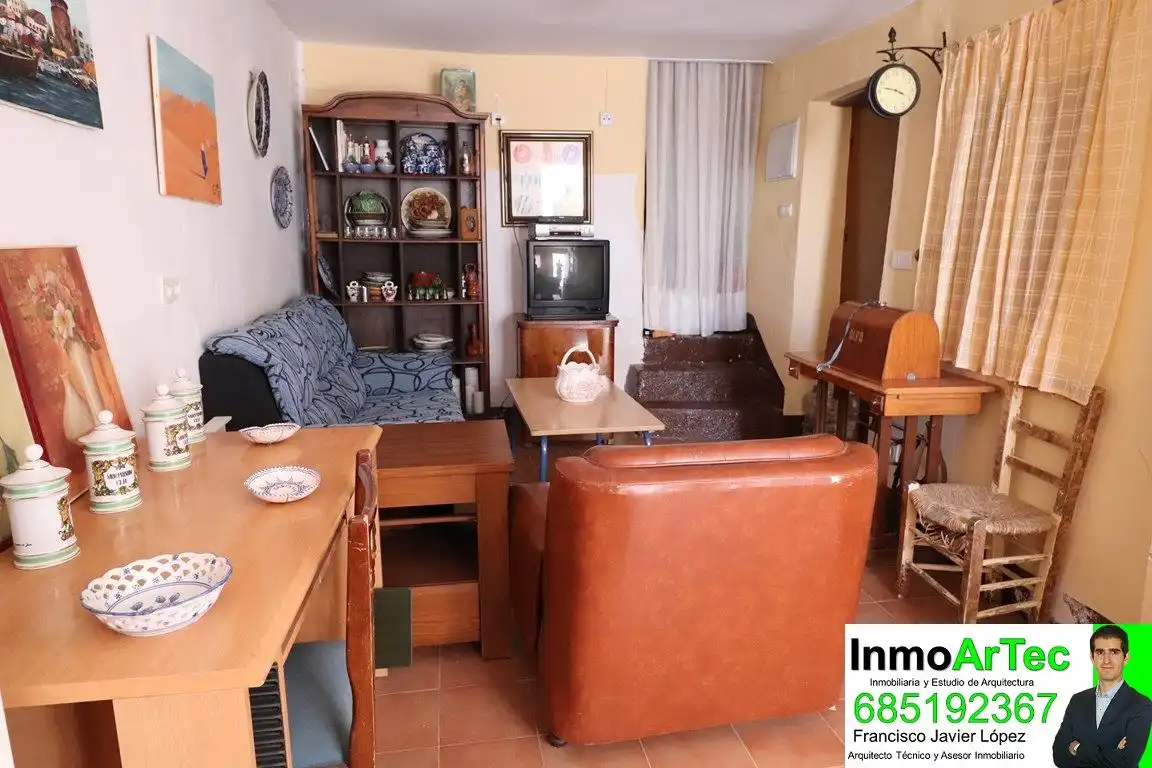 Sala d'estar de Casa o xalet en venda en Íllora amb Moblat