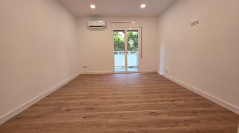 Piso totalmente reformado a estrenar de 3 habitaciones en C/ Reding, image 2