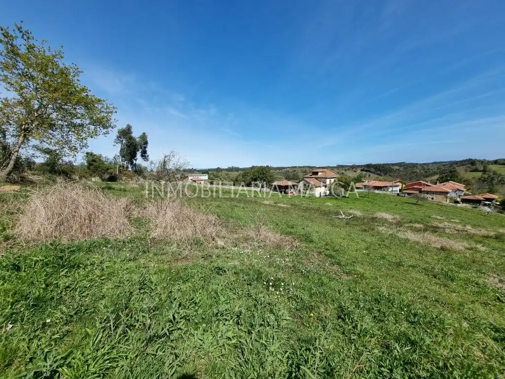 Casa o xalet en venda en Colunga amb Jardí privat i Traster