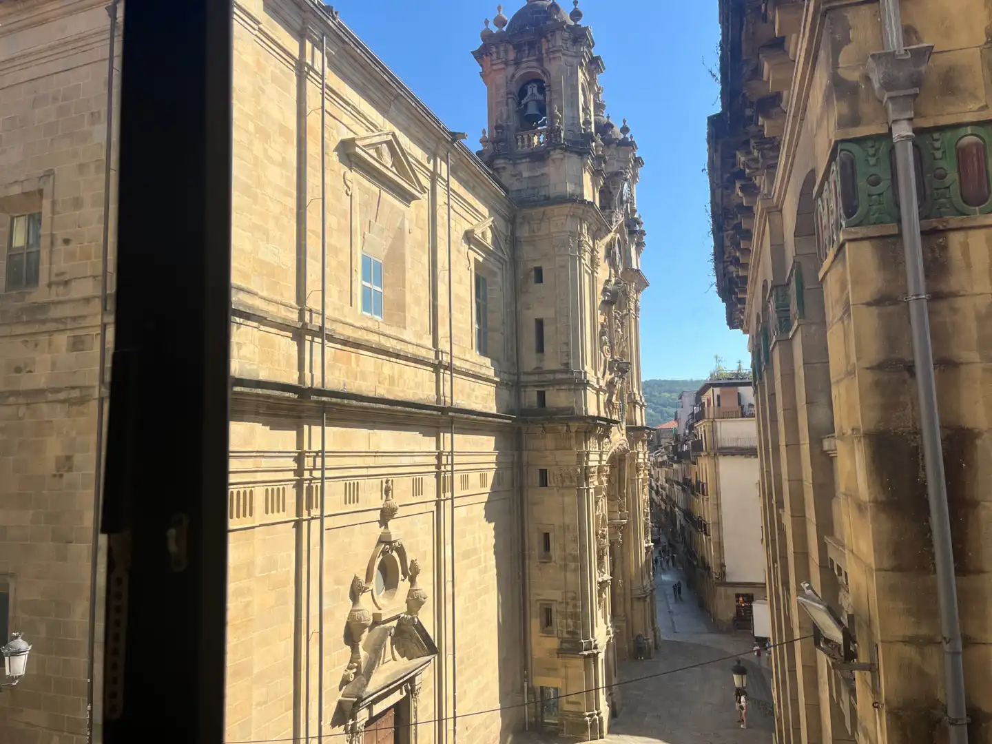 Vista exterior de Pis en venda en Donostia - San Sebastián  amb Calefacció, Parquet i Forn