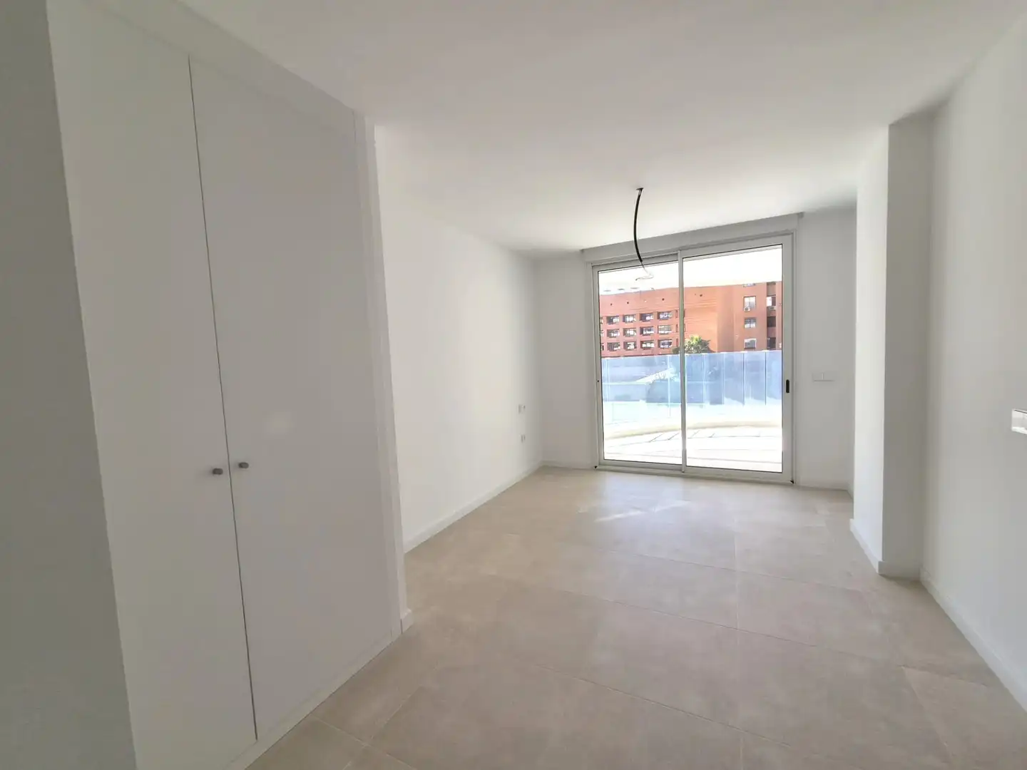 Piso de obra nueva con piscina en venta en Calle Colón 6, imagen 15