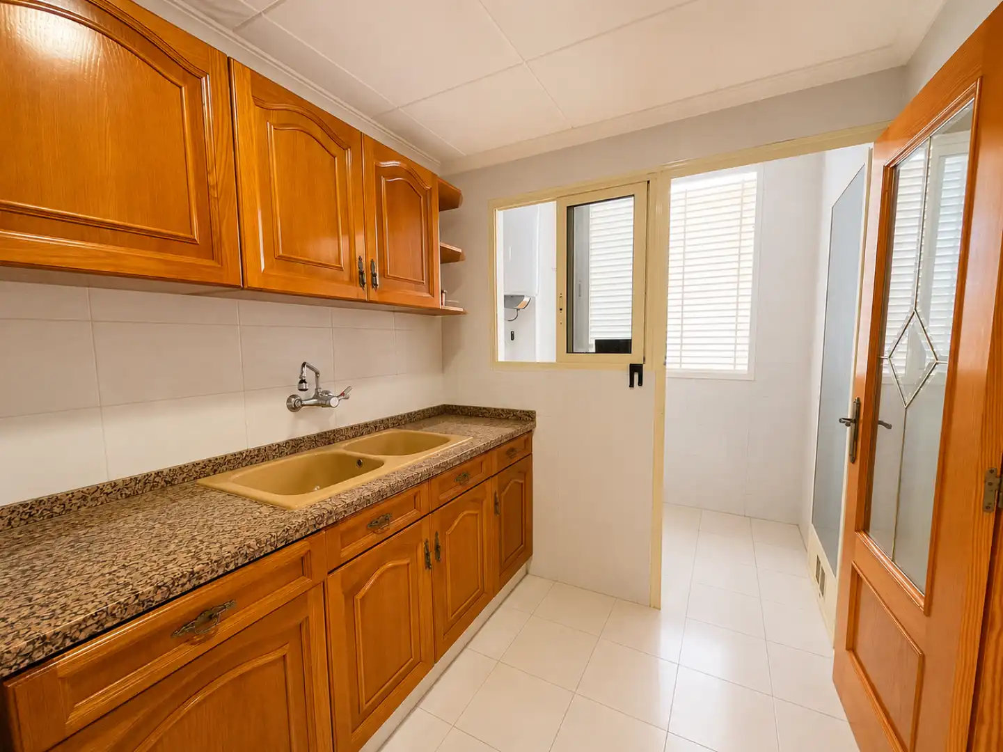Kitchen of Flat for rent in Sueca  with Terrace