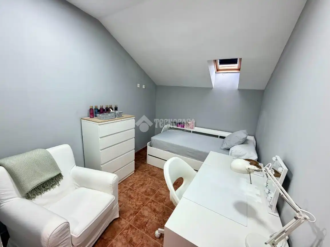 Habitación de Piso en venta en Ajalvir con Aire acondicionado, Calefacción y Balcón