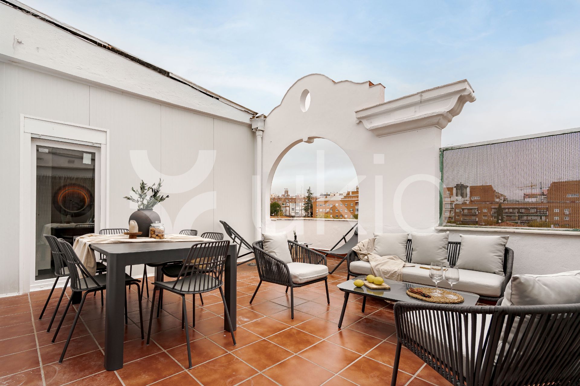 Apartamento de alquiler en Avenida de los Toreros, Guindalera
