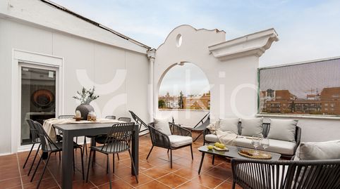 Apartamento de 3 habitaciones con terraza en Guindalera