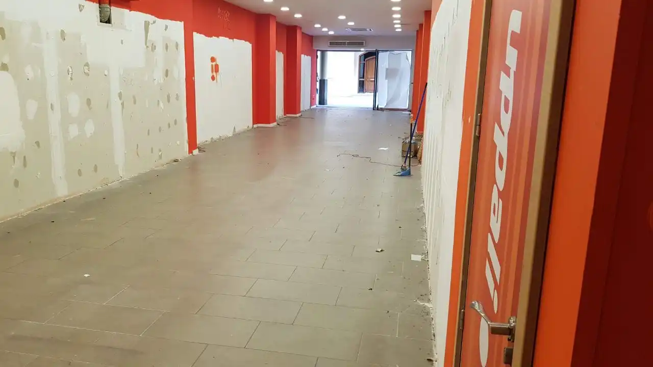 Local comercial en venta en Carrer de Sant Francesc de Borja 49, imagen 2