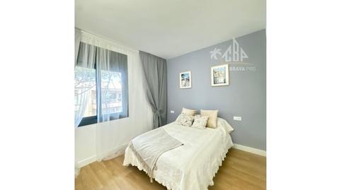 Foto 3 de Apartamento en venta en Centre - Platja, Girona