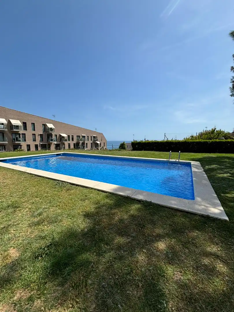 Swimming pool of Flat for sale in Montgat  with Air Conditioner, Heating and Private garden