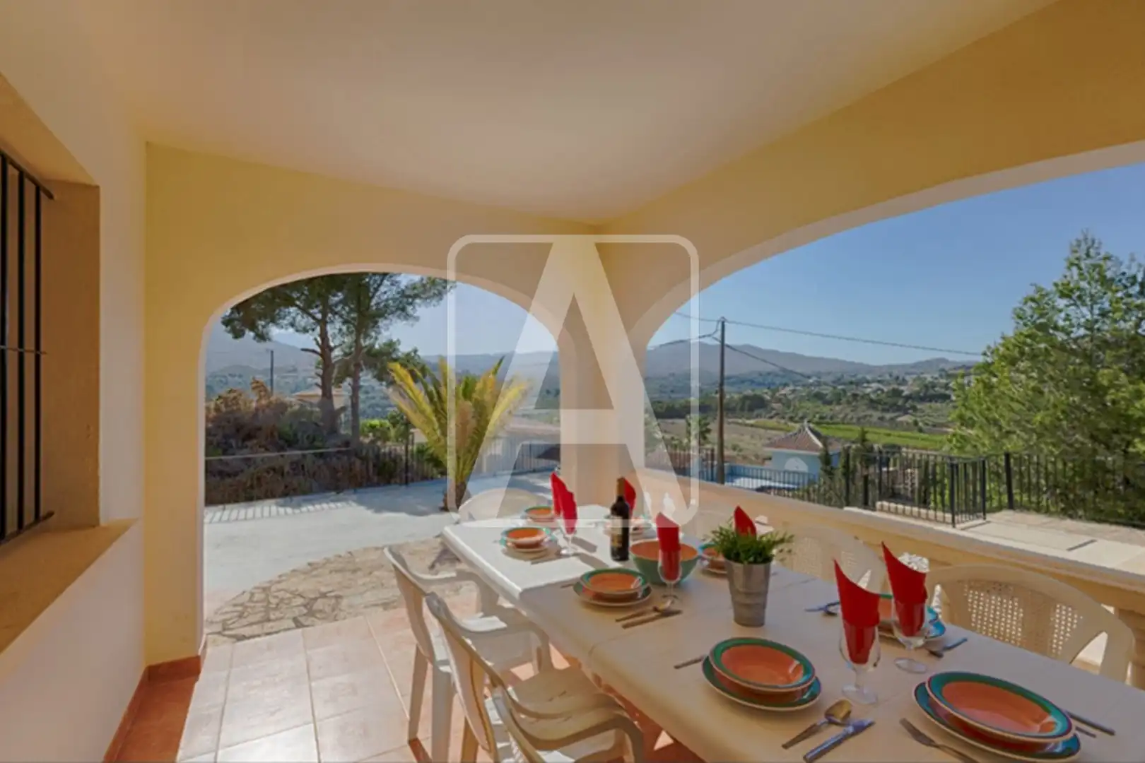 Chalet con piscina en venta en Cometa, imagen 2