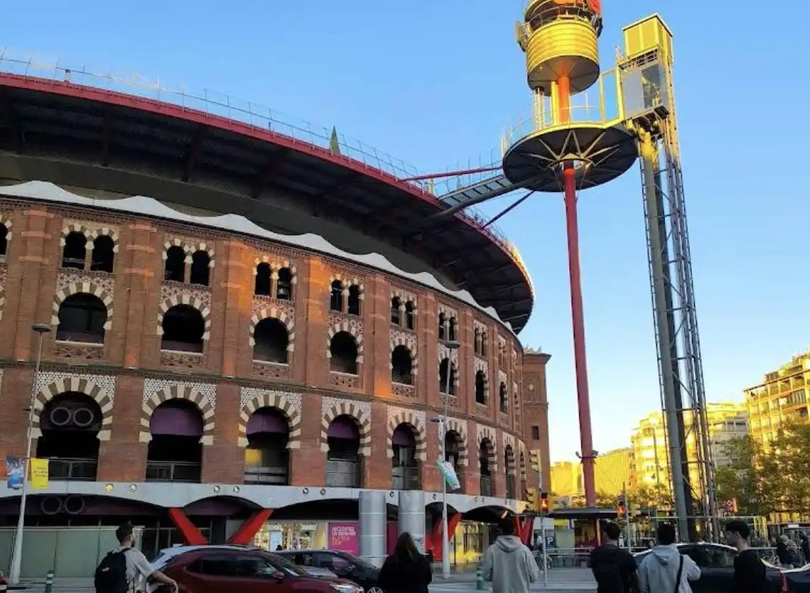 Vista exterior de Pis en venda en Barcelona amb Aire condicionat, Calefacció i Parquet