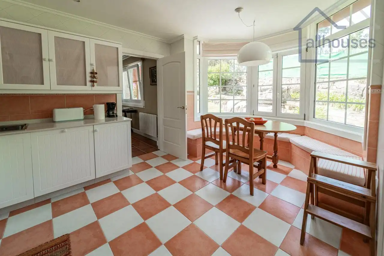 Detached house with pool for sale in Oia, imagen 41
