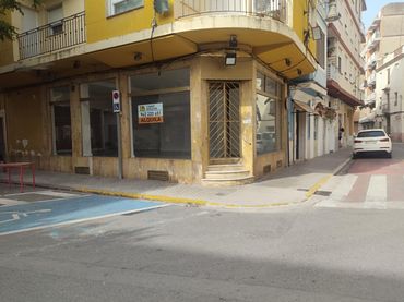 Local comercial en alquiler en Villanueva de Castellón