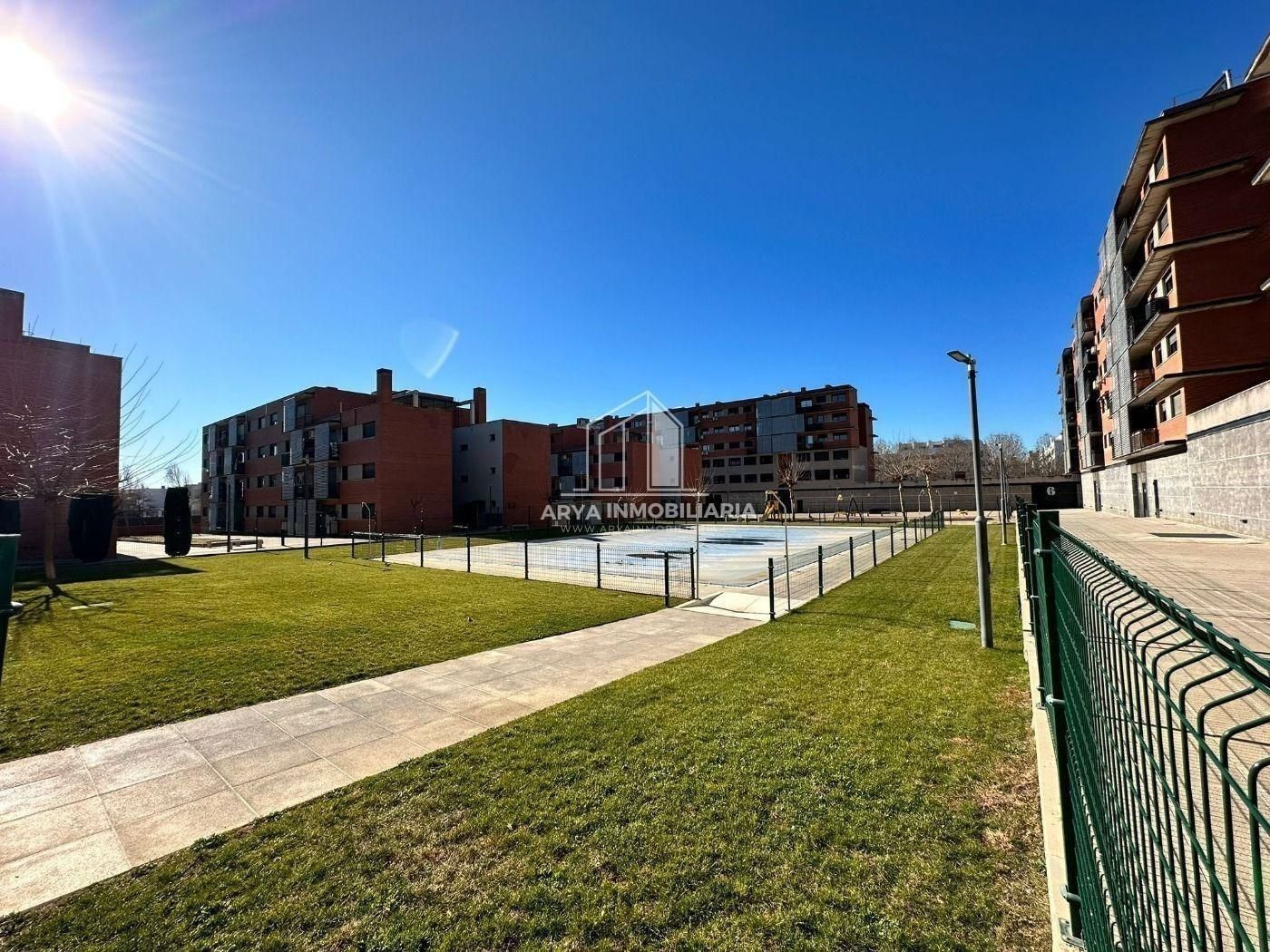 Exterior view of Flat for sale in Torrejón de Ardoz  with Heating, Terrace and Storage room