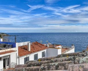 Vista exterior de Casa adosada en venda en Palafrugell amb Calefacció