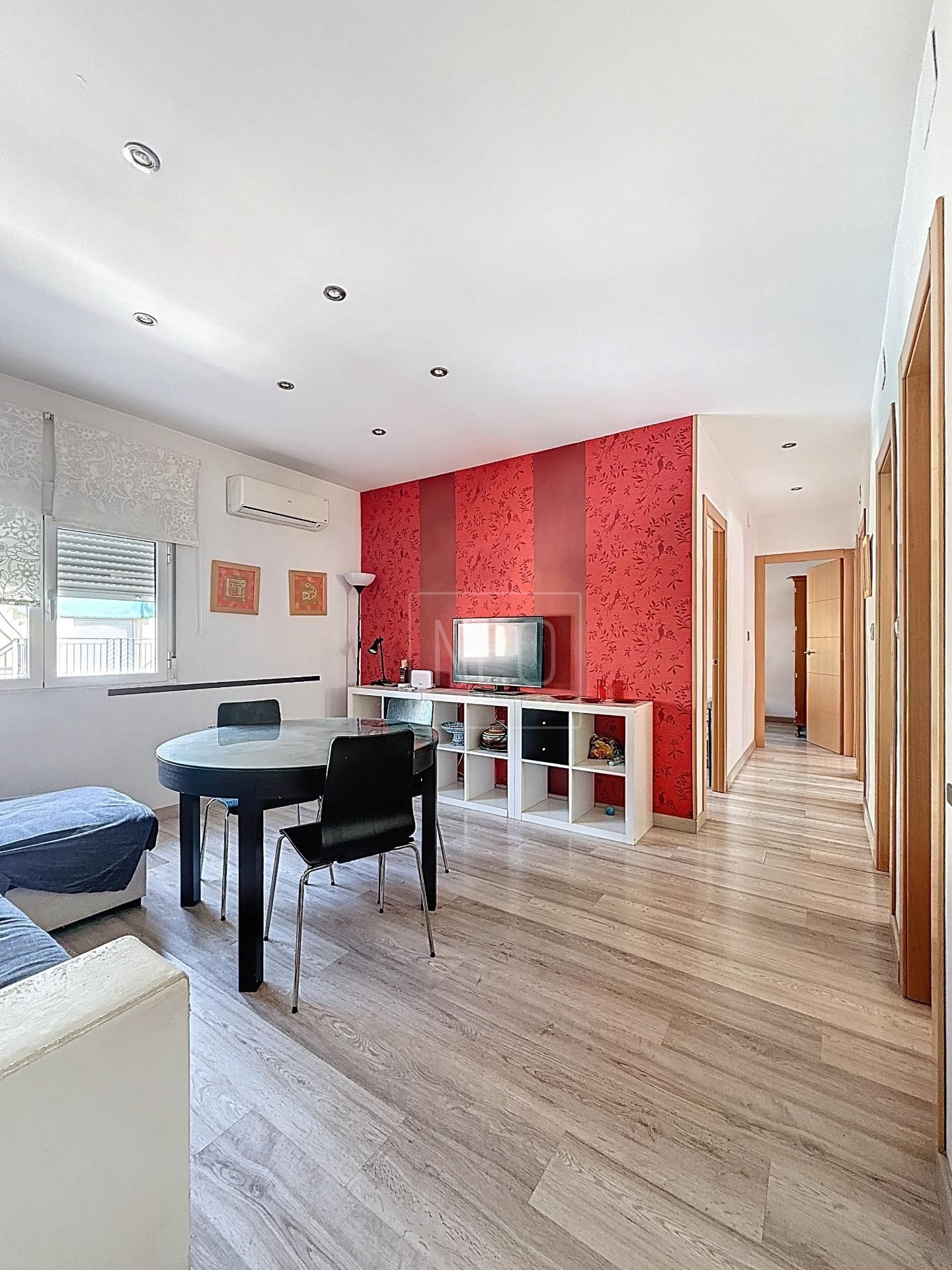 Sala de estar de Piso en venta en  Granada Capital con Balcón