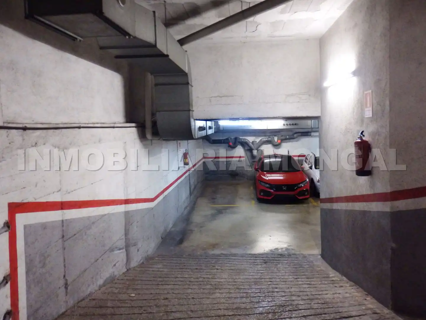Einzelparkplatz zum Verkauf in Carrer de Girona 30, imagen 13