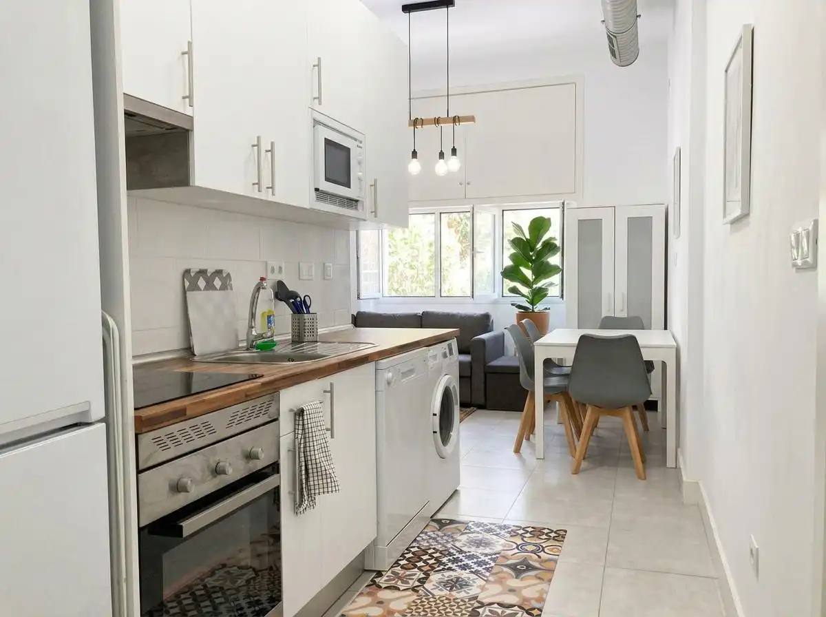 Cocina de Planta baja en venta en Madrid con Calefacción