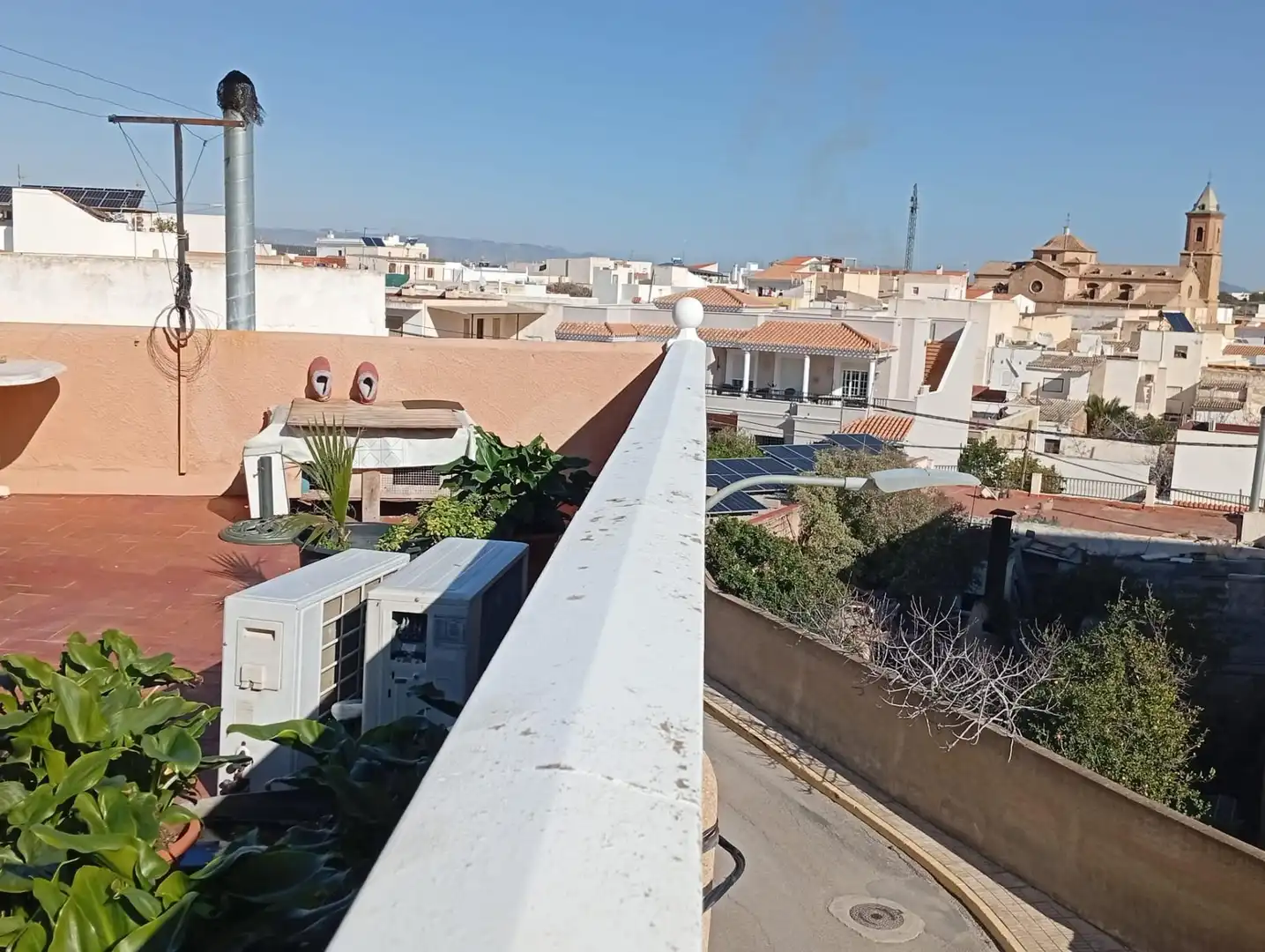 Casa adosada en venda a Cortes - Huertas
