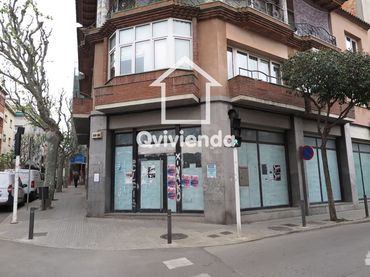 Local comercial en venta en Rafael Casanova