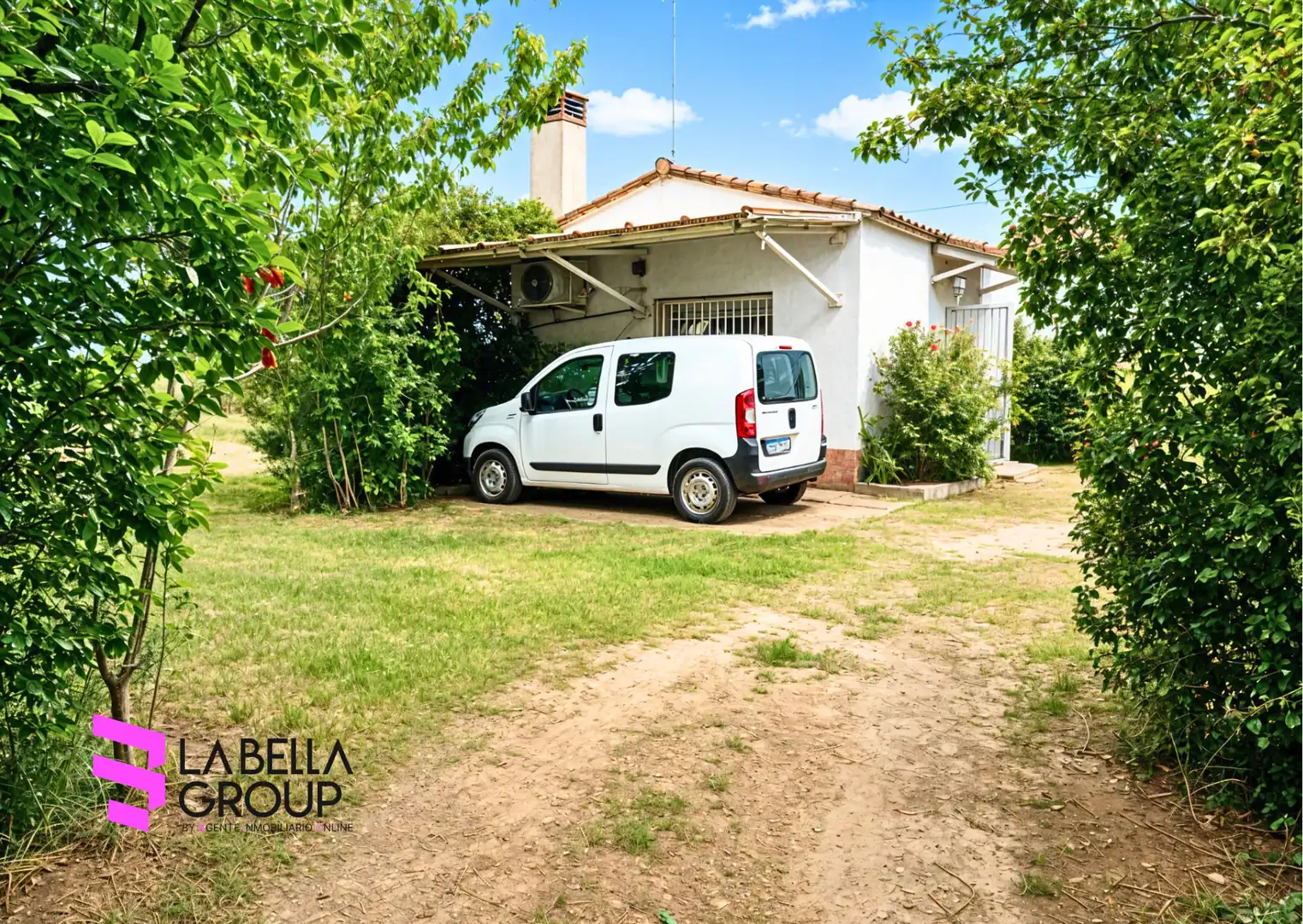 Vista exterior de Casa o xalet en venda en Vilanova de la Barca amb Aire condicionat, Jardí privat i Terrassa
