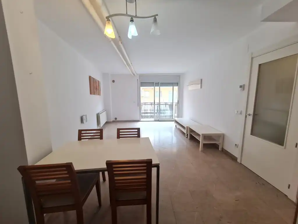 Esszimmer von Wohnung zur Miete in Girona