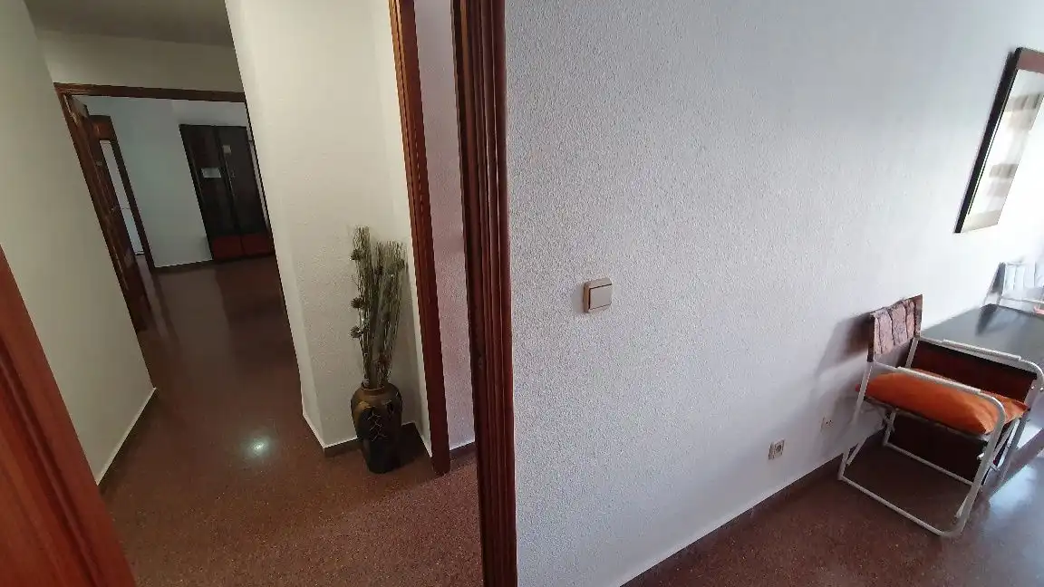 Wohnung zur Miete in Petrer mit Möbliert, Ofen und Waschmaschine