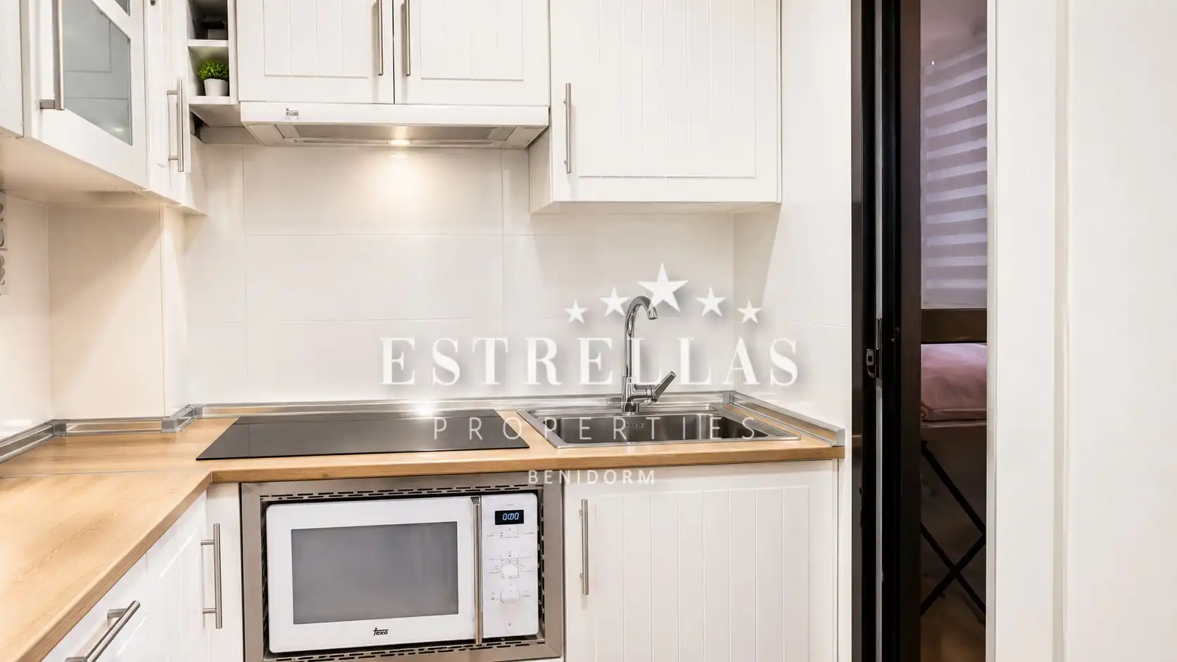 Kitchen of Apartments for sale in Benidorm  with Air Conditioner, Heating and Private garden