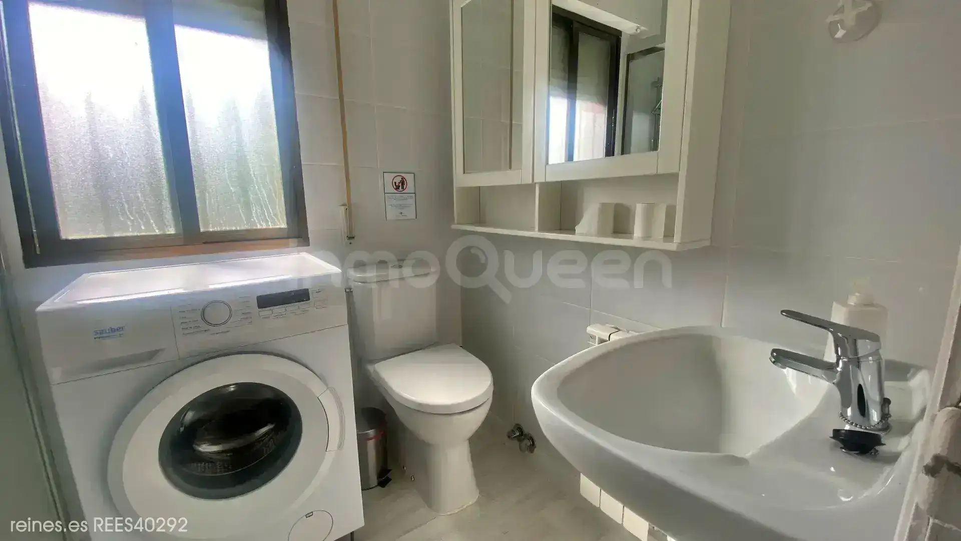 Bathroom of Detached homes for sale in La Moraleja  with Heating, Private garden and Terrace