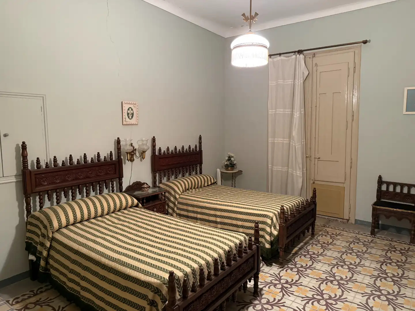 Dormitori de Casa o xalet en venda en Calatorao amb Calefacció, Jardí privat i Terrassa