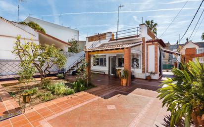 Exterior view of House or chalet for sale in  Valencia Capital  with Terrace