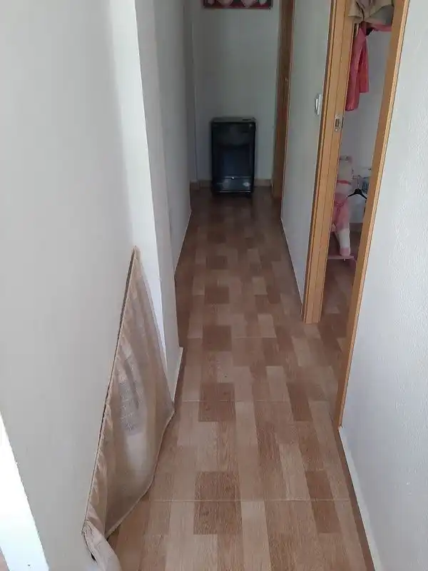 Haus oder Chalet zum Verkauf in Algeciras mit Heizung, Terrasse und Möbliert