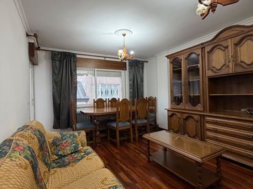 Flat with lift for sale in Residencia - Abella